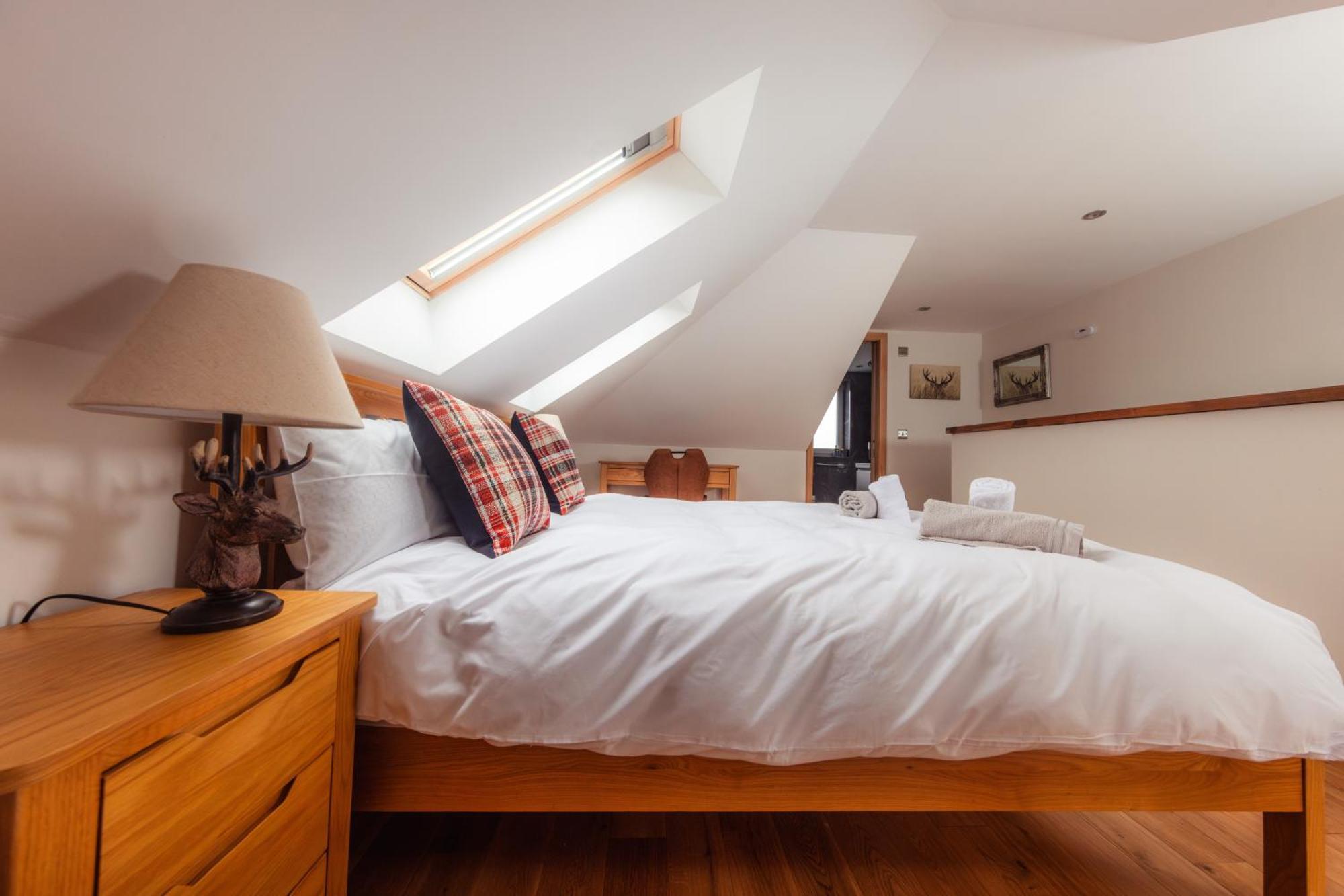 Luxury Cottage With Stunning Views By Fairy Pools 4 Carbost  Exterior foto