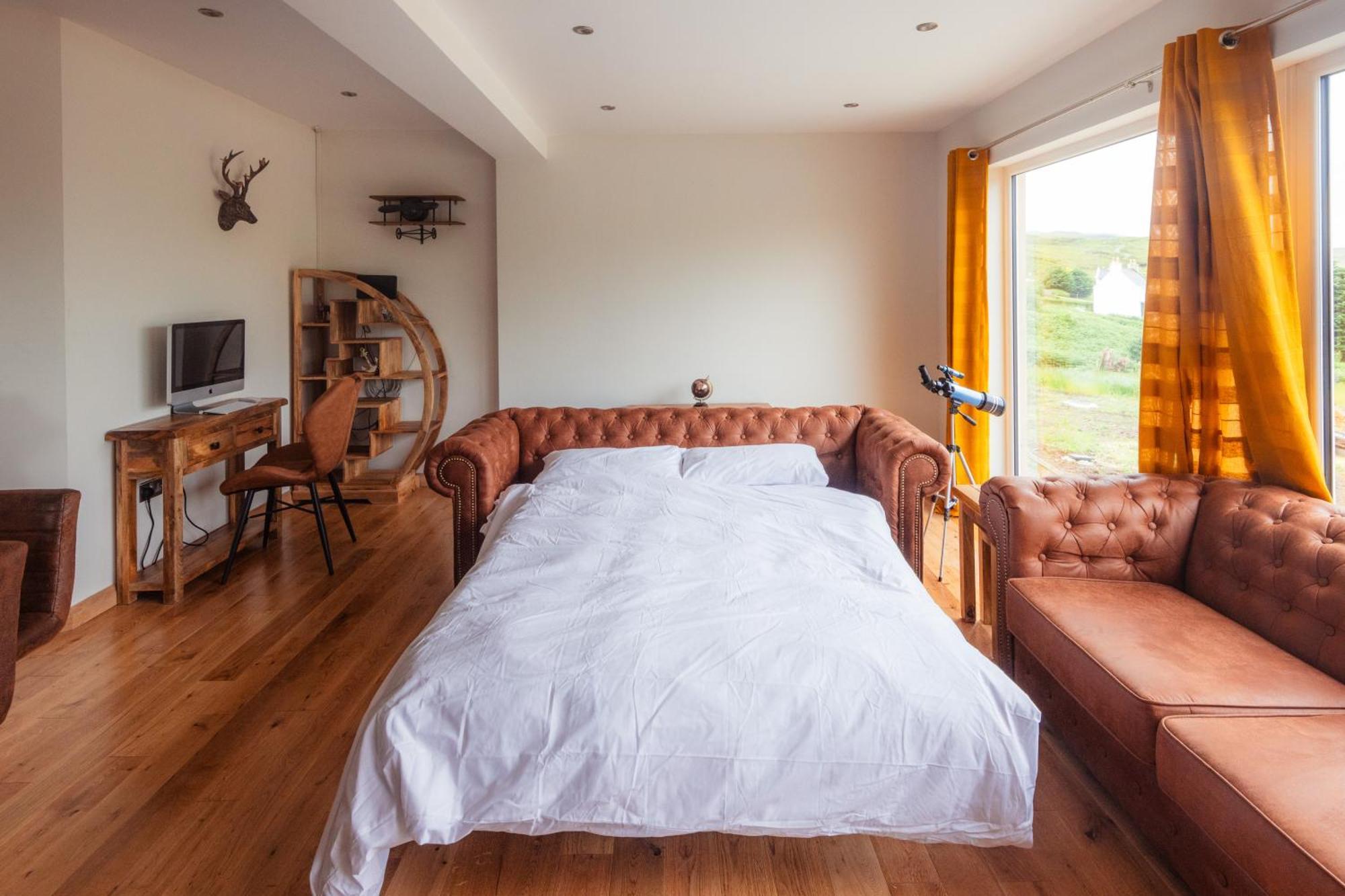 Luxury Cottage With Stunning Views By Fairy Pools 4 Carbost  Exterior foto